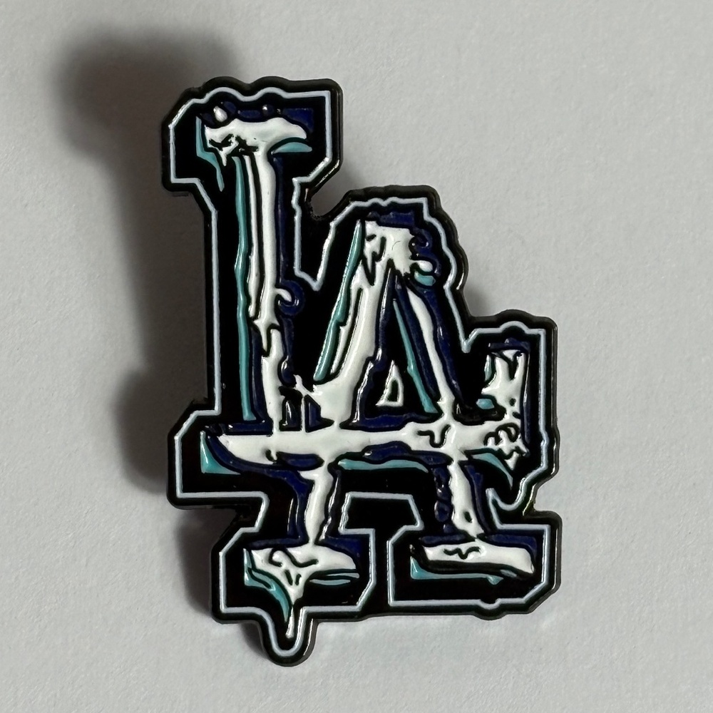 LA Dodgers White Drip Wet Paint Melting Chrome Hat Pin Fitted New Era Hats Pins